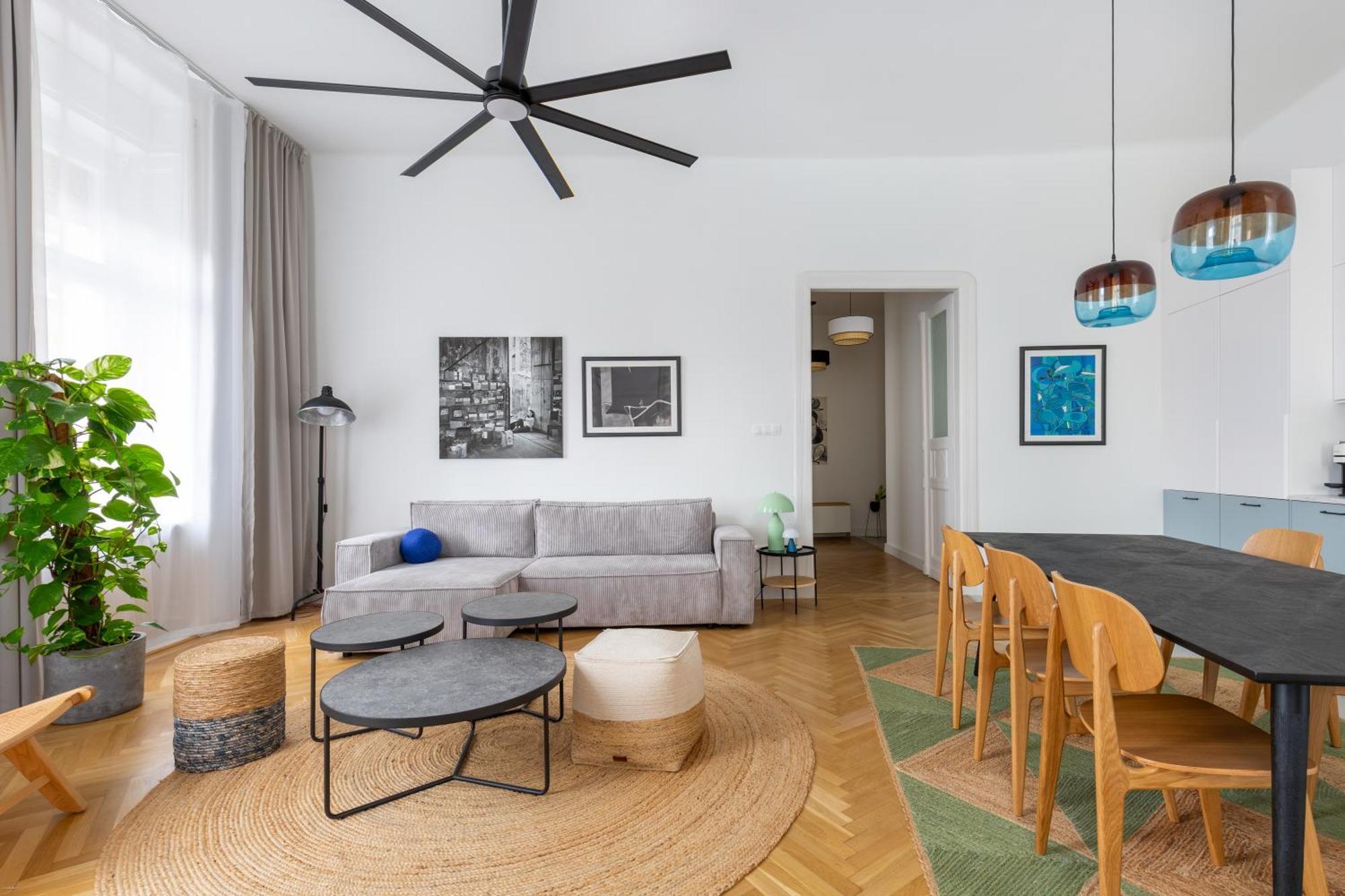 Raday 43 By Stn * Budapest